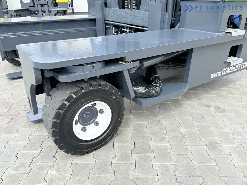 Combilift C8000 / GAS / DUPLEX – 4700MM / FORK POSITIONER / FREE LIFT / FULL HEATED CABIN / ONLY 5141 HOURS / CONDITION – LIKE NEW! C8000 - Четырехсторонний погрузчик: фото 3 Combilift C8000 / GAS / DUPLEX – 4700MM / FORK POSITIONER / FREE LIFT / FULL HEATED CABIN / ONLY 5141 HOURS / CONDITION – LIKE NEW! C8000 - Четырехсторонний погрузчик: фото 3