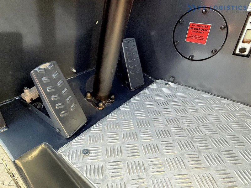 Четырехсторонний погрузчик Combilift CB4000 / GAS / TRIPLEX 5200MM / FREE LIFT / FORK POSITIONER / SIDE SHIFT / EXCELLENT CONDITION / Wide range of four-way and side: фото 11