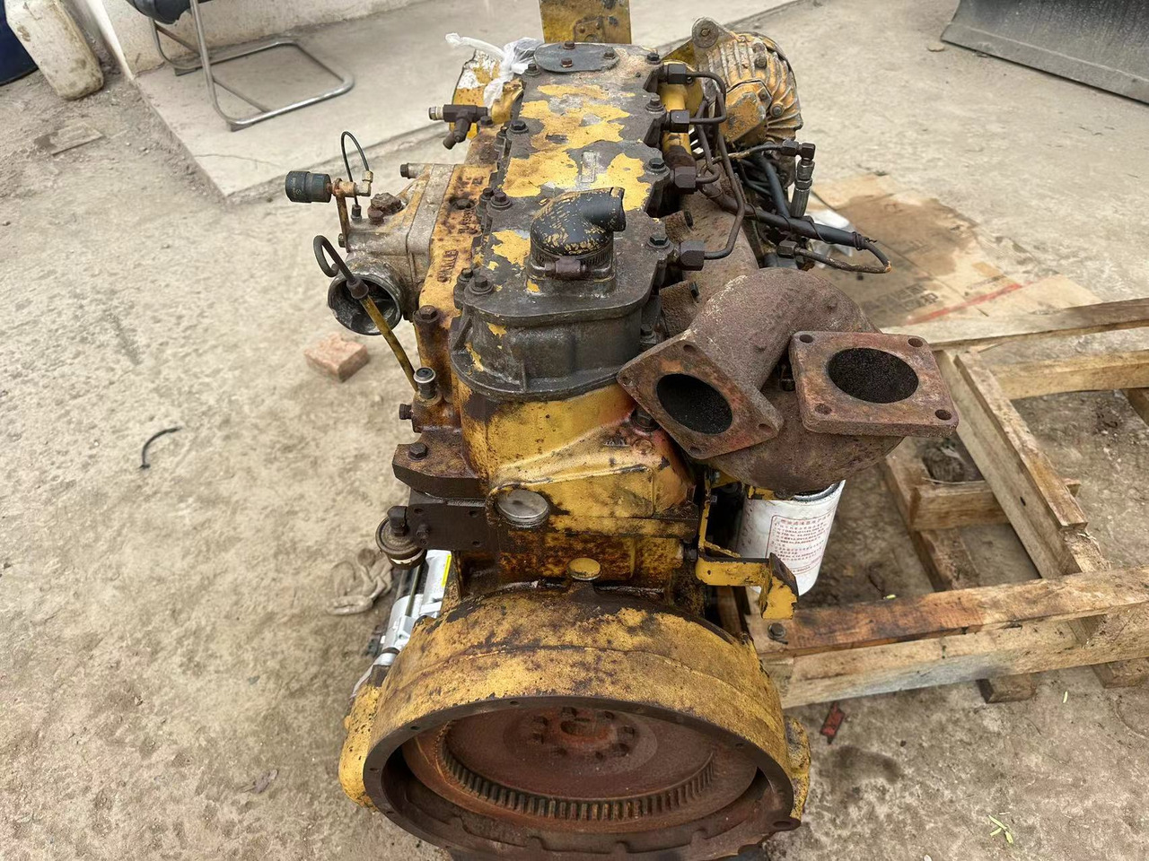 CATERPILLAR 3204 - Двигатель для Мини-экскаваторов: фото 2 CATERPILLAR 3204 - Двигатель для Мини-экскаваторов: фото 2