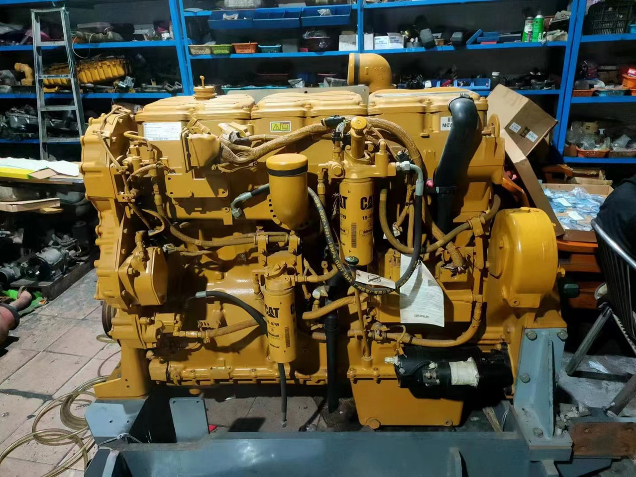 CATERPILLAR C15 - Двигатель для Колёсных погрузчиков: фото 2 CATERPILLAR C15 - Двигатель для Колёсных погрузчиков: фото 2