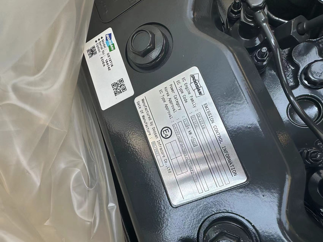 DOOSAN DE12TIS - Двигатель для Экскаваторов: фото 1 DOOSAN DE12TIS - Двигатель для Экскаваторов: фото 1