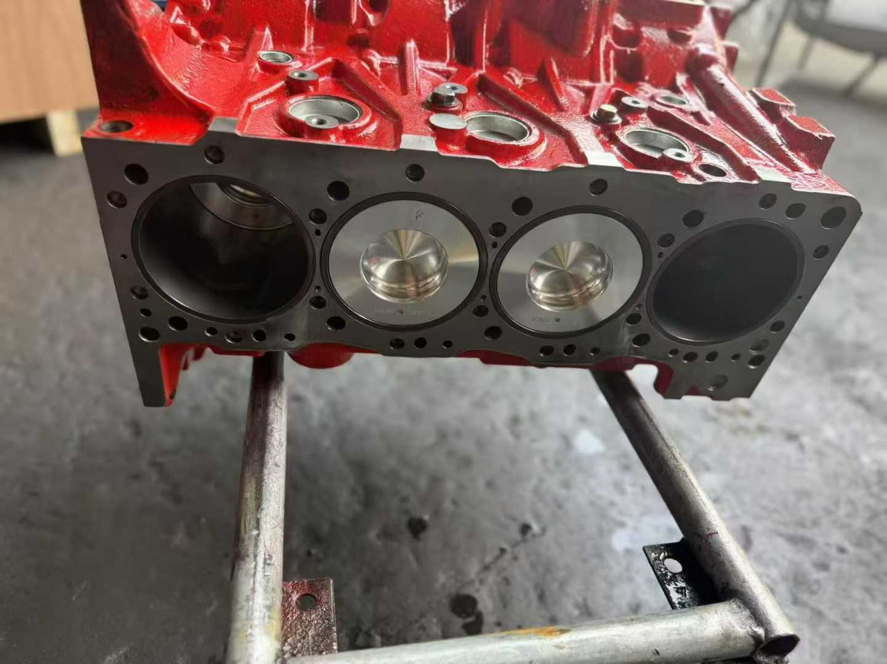 HINO J05E 11401-E0702 - Блок цилиндров для Экскаваторов: фото 3 HINO J05E 11401-E0702 - Блок цилиндров для Экскаваторов: фото 3