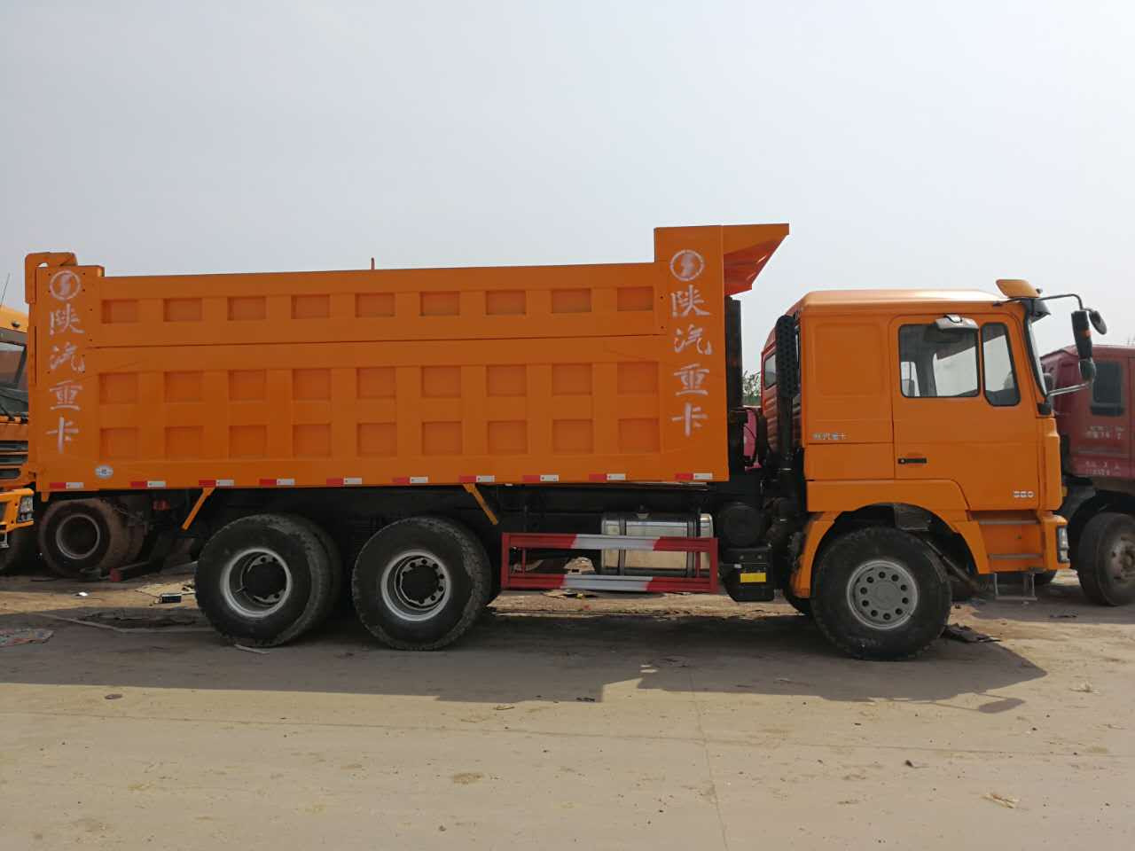 Shacman Shacman 380 6*4 dump truck - Самосвал: фото 2 Shacman Shacman 380 6*4 dump truck - Самосвал: фото 2