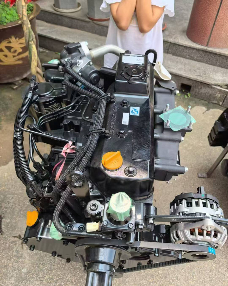 YANMAR 4TNV98 - Двигатель для Экскаваторов: фото 1 YANMAR 4TNV98 - Двигатель для Экскаваторов: фото 1