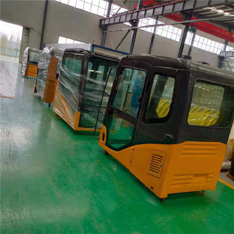 Komatsu PC130-7 PC110-7 PC120-7 PC200-7 - Кабина для Экскаваторов: фото 3 Komatsu PC130-7 PC110-7 PC120-7 PC200-7 - Кабина для Экскаваторов: фото 3