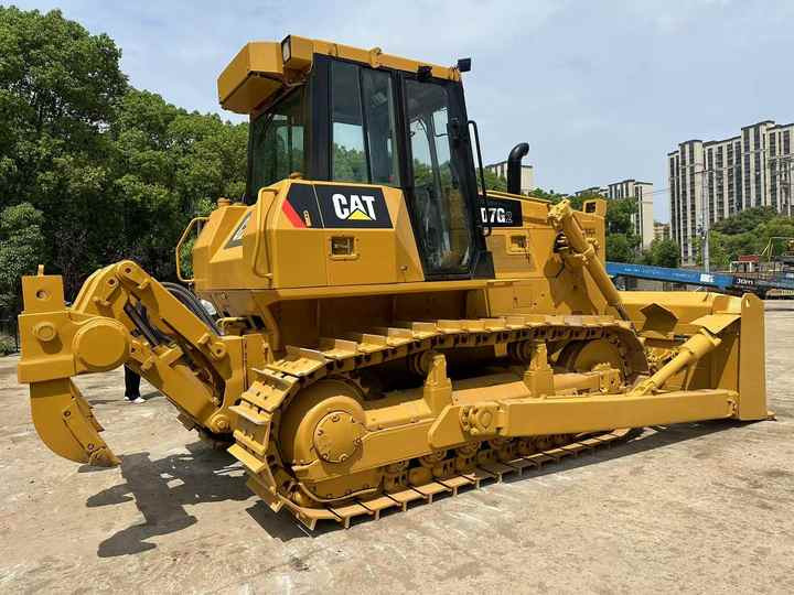 CAT D7G Bulldozer/Used CAT D7G D7H D8R Bulldozer with Ripper,construction Equipment Bulldozer - Бульдозер: фото 2 CAT D7G Bulldozer/Used CAT D7G D7H D8R Bulldozer with Ripper,construction Equipment Bulldozer - Бульдозер: фото 2