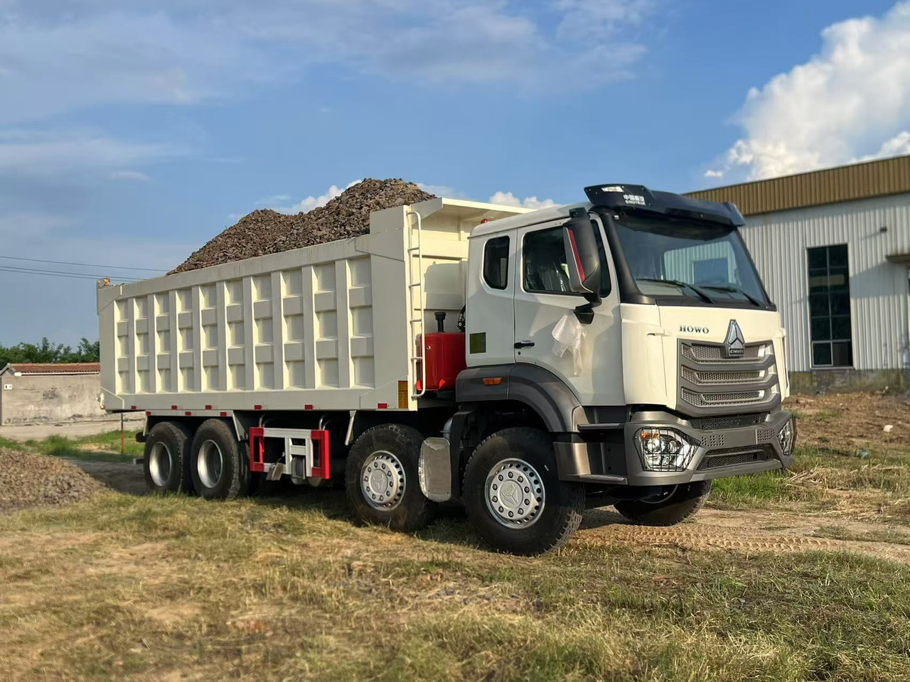 HOWO Used Dump Truck8*4 6*4 - Грузовик: фото 3 HOWO Used Dump Truck8*4 6*4 - Грузовик: фото 3