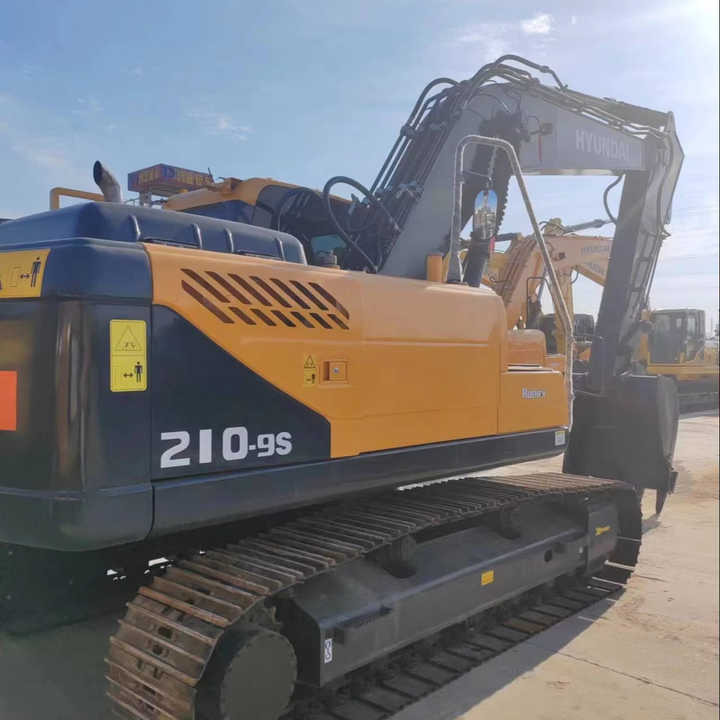Hyundai 210lc-9 Excavator for Mining & Construction | Price Negotiable, Global Shipping - Гусеничный экскаватор: фото 1 Hyundai 210lc-9 Excavator for Mining & Construction | Price Negotiable, Global Shipping - Гусеничный экскаватор: фото 1