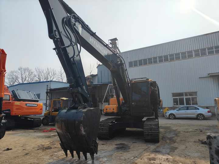 Hyundai 220LC-9S Used Excavator for Mining & Construction | Price Negotiable, Global Shipping - Гусеничный экскаватор: фото 4 Hyundai 220LC-9S Used Excavator for Mining & Construction | Price Negotiable, Global Shipping - Гусеничный экскаватор: фото 4