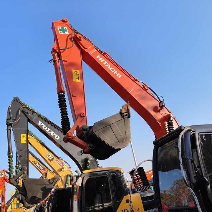 Japan Original Hitachi ZX130 Crawler Excavator Perfect for Various Projects Available Used Excavators for Sale - Гусеничный экскаватор: фото 1 Japan Original Hitachi ZX130 Crawler Excavator Perfect for Various Projects Available Used Excavators for Sale - Гусеничный экскаватор: фото 1