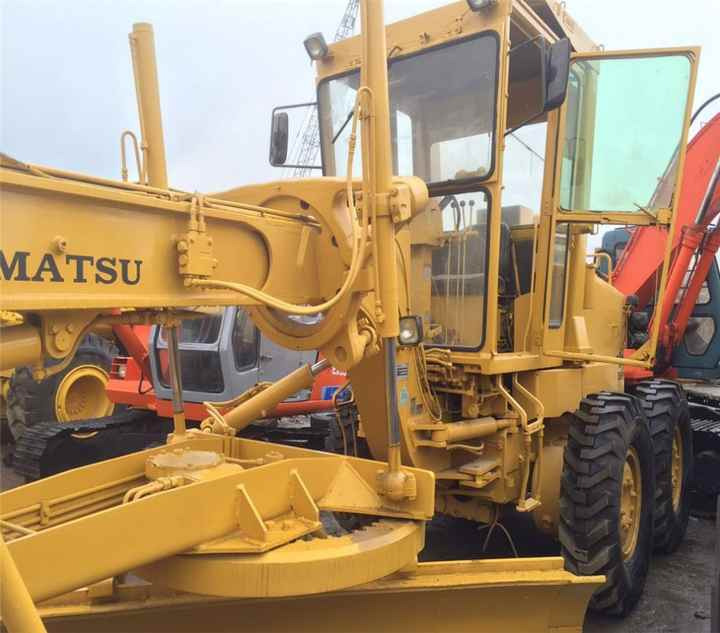 Japan Original Used Komatsu GD661A-1 Motor Grader GD661 in Condition - Грейдер: фото 5 Japan Original Used Komatsu GD661A-1 Motor Grader GD661 in Condition - Грейдер: фото 5