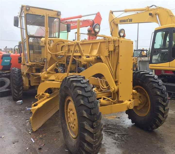 Japan Original Used Komatsu GD661A-1 Motor Grader GD661 in Condition - Грейдер: фото 2 Japan Original Used Komatsu GD661A-1 Motor Grader GD661 in Condition - Грейдер: фото 2