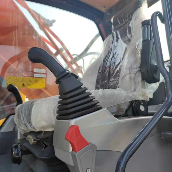 Korea Made Doosan Digger Dx300lc Doosan Used Machinery Excavator , Doosan Dx220 Dx300 Dx200 - Экскаватор: фото 5 Korea Made Doosan Digger Dx300lc Doosan Used Machinery Excavator , Doosan Dx220 Dx300 Dx200 - Экскаватор: фото 5