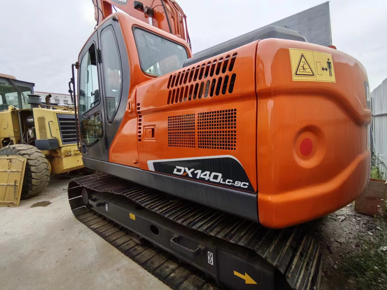 Second hand used hotsale DOOSAN DX140LC-9C - Гусеничный экскаватор: фото 5 Second hand used hotsale DOOSAN DX140LC-9C - Гусеничный экскаватор: фото 5