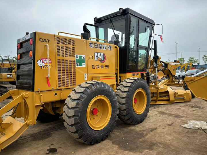 Used Cat 140K New Model Grader Popular Brand Japan Cat Hydraulic Machinery Construction Equipment - Грейдер: фото 5 Used Cat 140K New Model Grader Popular Brand Japan Cat Hydraulic Machinery Construction Equipment - Грейдер: фото 5