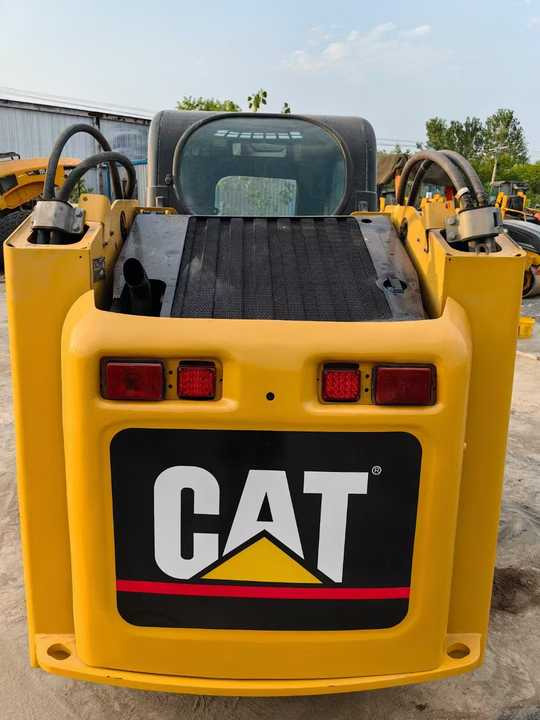Used Caterpillar 246c Skid Steer in Stock for Sale 100% Original Caterpillar 246c 246d Skid Steer - Мини-погрузчик с бортовым поворотом: фото 3 Used Caterpillar 246c Skid Steer in Stock for Sale 100% Original Caterpillar 246c 246d Skid Steer - Мини-погрузчик с бортовым поворотом: фото 3