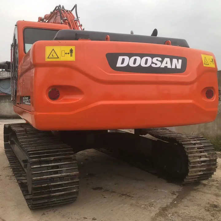 Used Excavator Doosan DX225LC Excavators Mini Equipment Earth Moving Machinery Doosan Digger Excavator for Sale - Гусеничный экскаватор: фото 5 Used Excavator Doosan DX225LC Excavators Mini Equipment Earth Moving Machinery Doosan Digger Excavator for Sale - Гусеничный экскаватор: фото 5