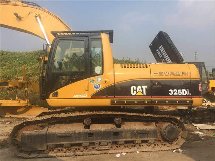 Used Excavator Machine CAT 325DL Construction Good Efficient Used Machinery Caterpillar Used CAT 325DL Excavators - Колёсный экскаватор: фото 2 Used Excavator Machine CAT 325DL Construction Good Efficient Used Machinery Caterpillar Used CAT 325DL Excavators - Колёсный экскаватор: фото 2