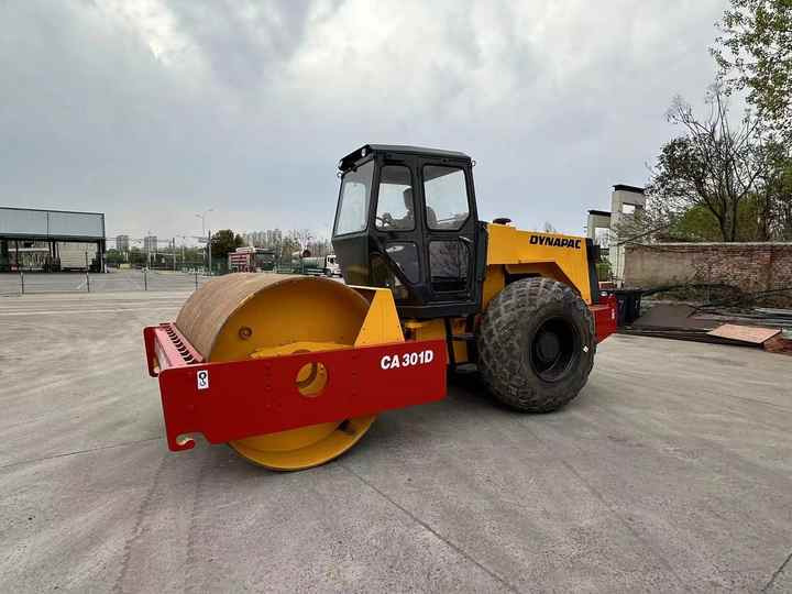 Used Hotsale Second hand high quality DYUAPAC 301D - Дорожный каток: фото 3 Used Hotsale Second hand high quality DYUAPAC 301D - Дорожный каток: фото 3