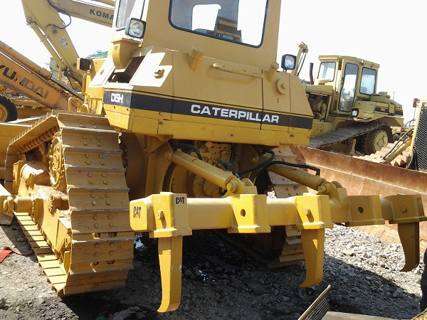 CATERPILLAR D5H - Бульдозер: фото 3 CATERPILLAR D5H - Бульдозер: фото 3
