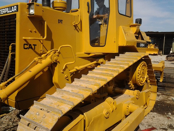 CATERPILLAR D5H - Бульдозер: фото 2 CATERPILLAR D5H - Бульдозер: фото 2