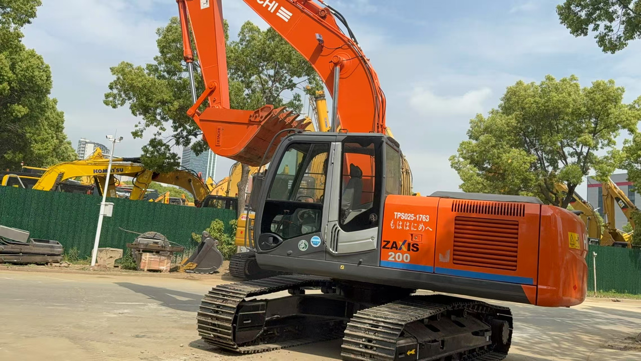 HITACHI ZX200 - Гусеничный экскаватор: фото 4 HITACHI ZX200 - Гусеничный экскаватор: фото 4