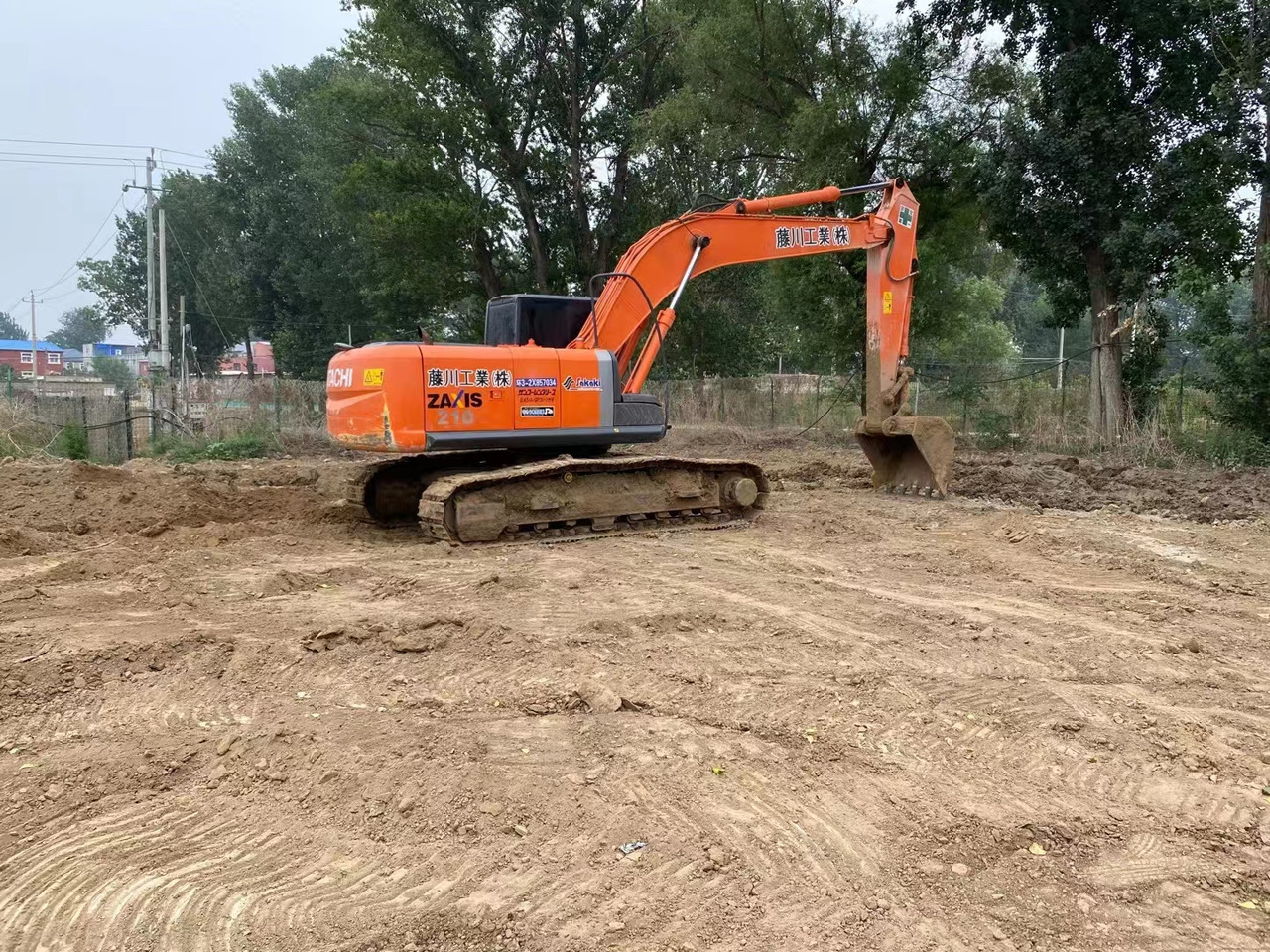 HITACHI ZX210-3G - Гусеничный экскаватор: фото 3 HITACHI ZX210-3G - Гусеничный экскаватор: фото 3