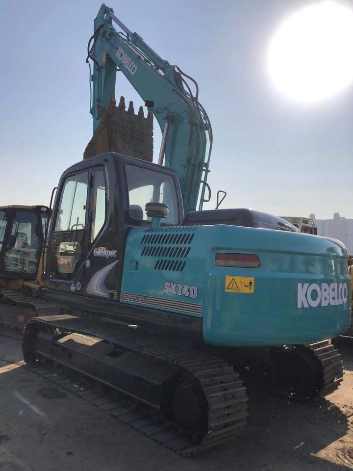 KOBELCO SK140 - Мини-экскаватор: фото 1 KOBELCO SK140 - Мини-экскаватор: фото 1