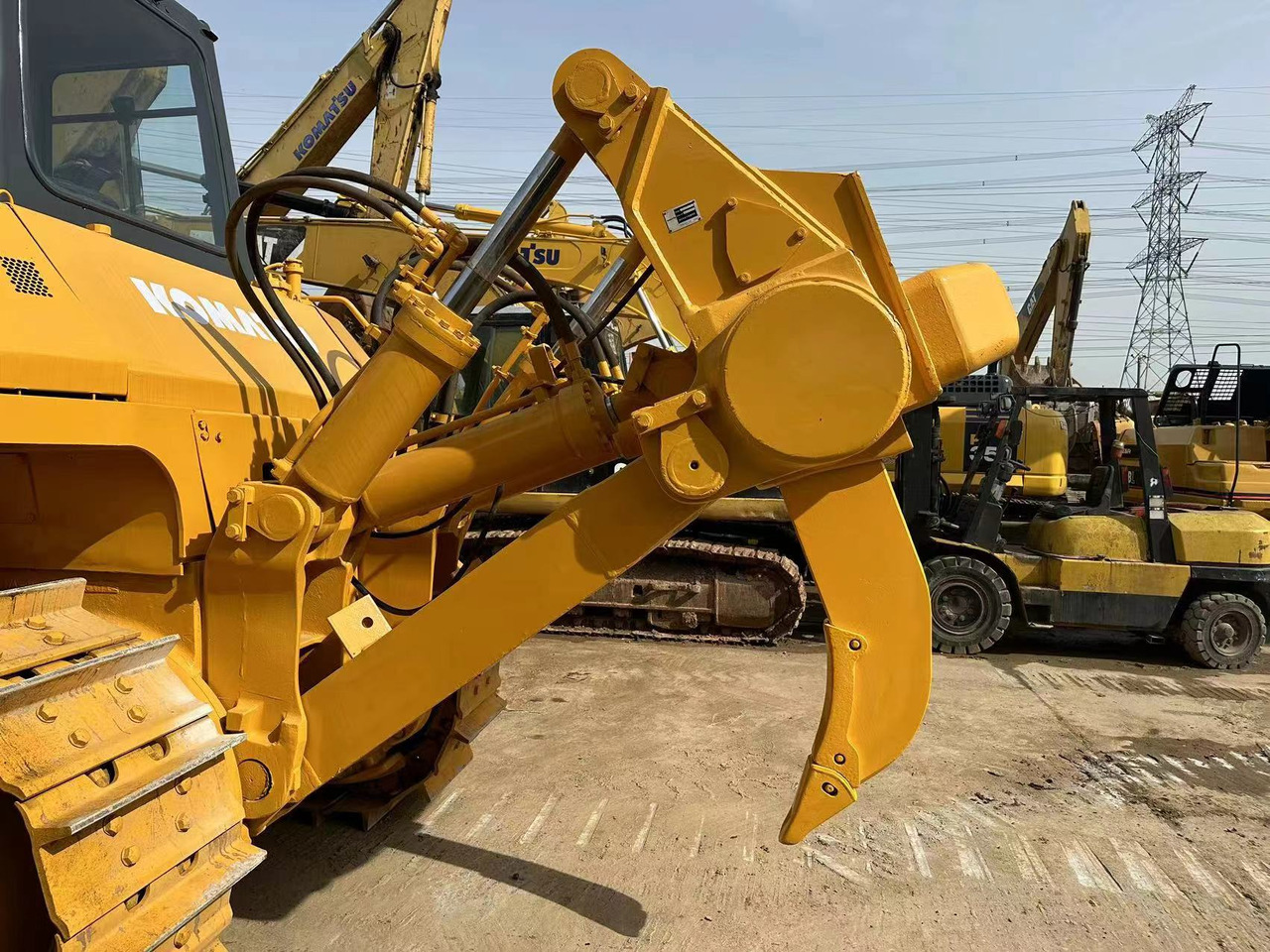 KOMATSU D155A-5 - Бульдозер: фото 5 KOMATSU D155A-5 - Бульдозер: фото 5