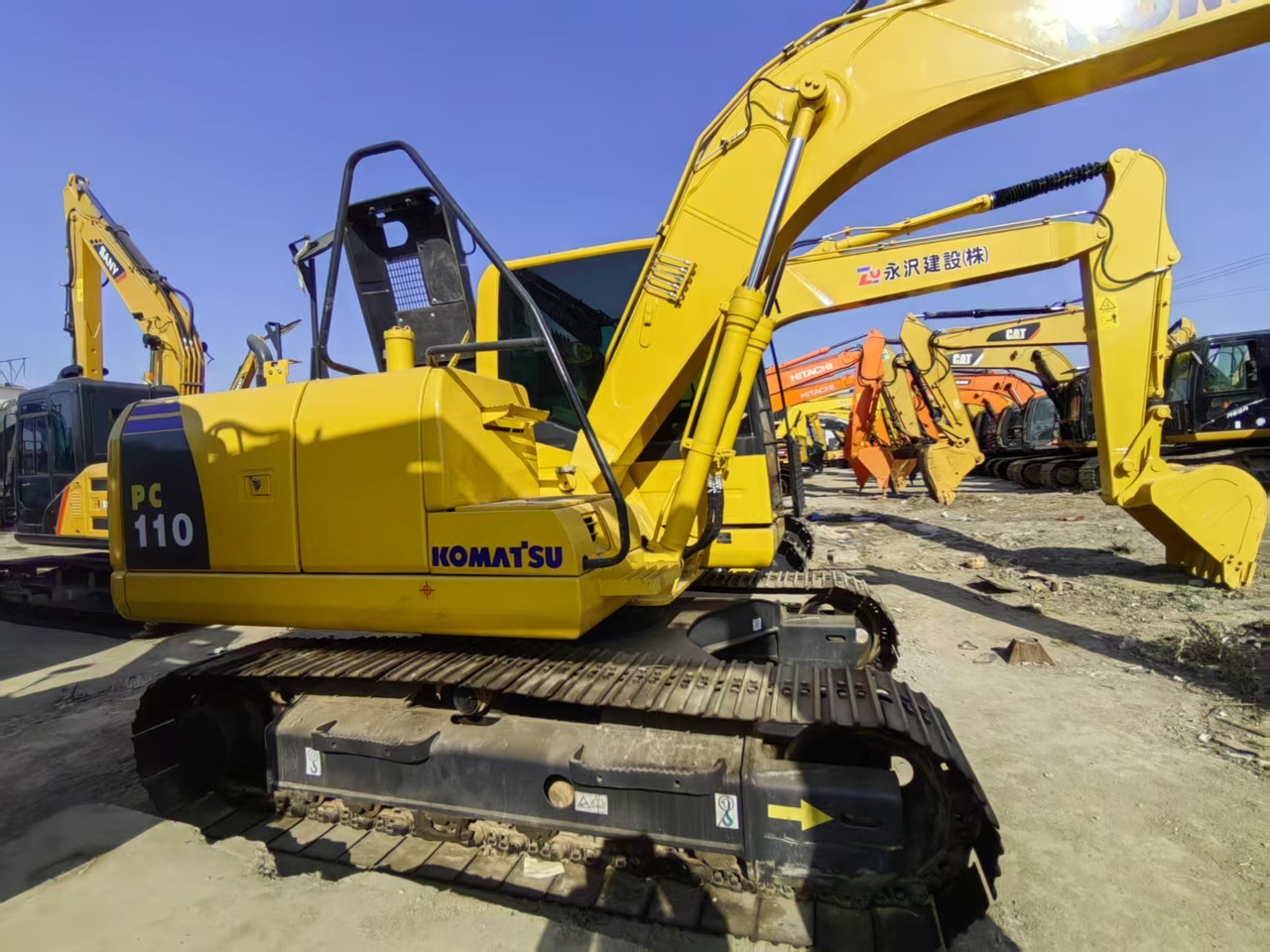 KOMATSU PC110-7 - Гусеничный экскаватор: фото 3 KOMATSU PC110-7 - Гусеничный экскаватор: фото 3