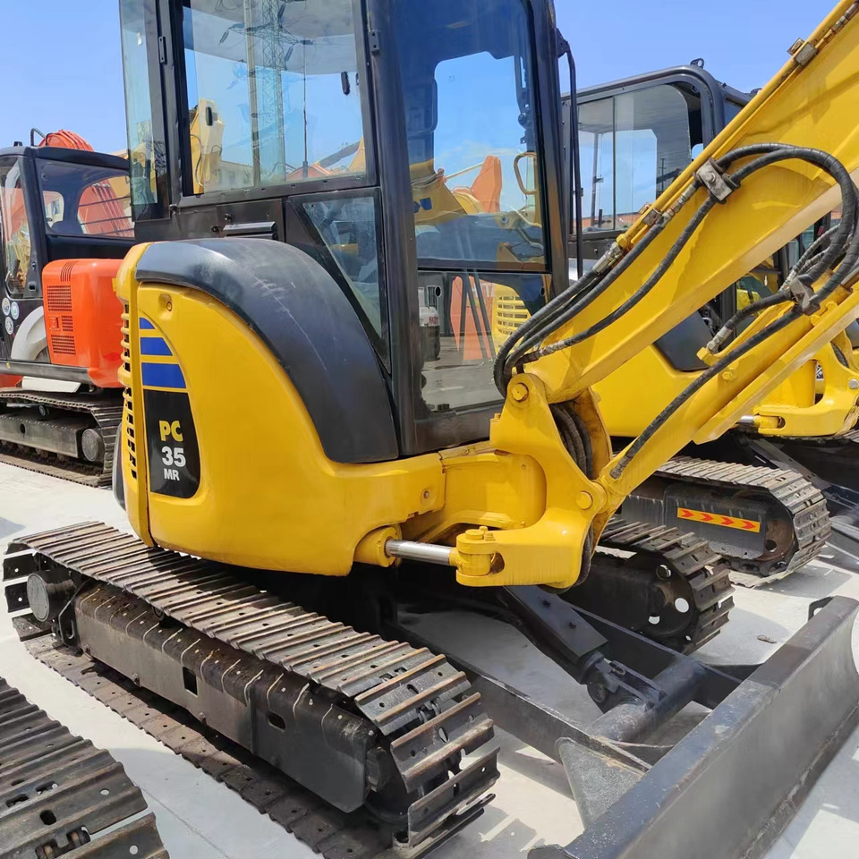 KOMATSU PC55MR - Гусеничный экскаватор: фото 4 KOMATSU PC55MR - Гусеничный экскаватор: фото 4