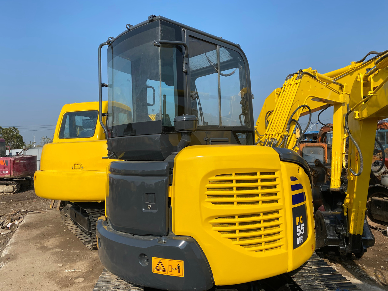 KOMATSU PC55MR - Гусеничный экскаватор: фото 4 KOMATSU PC55MR - Гусеничный экскаватор: фото 4