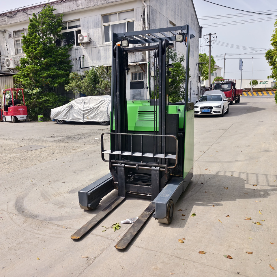 TOYOTA 7FBR15 - Электропогрузчик: фото 3 TOYOTA 7FBR15 - Электропогрузчик: фото 3