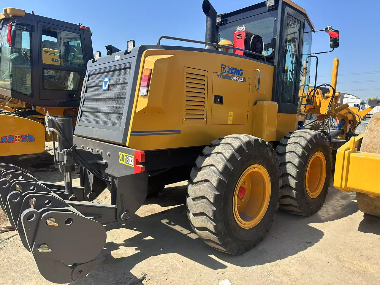 XCMG GR1803 - Грейдер: фото 4 XCMG GR1803 - Грейдер: фото 4