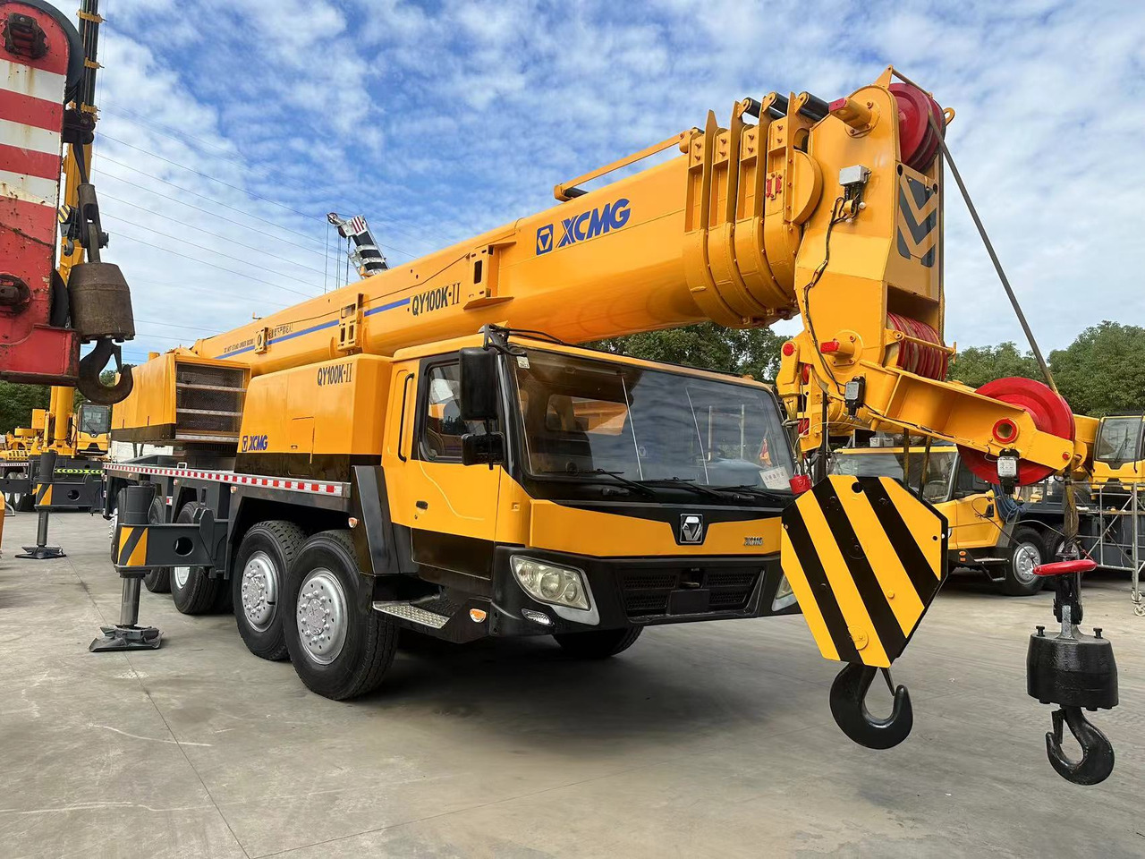 XCMG QY100K - Мобильный кран: фото 4 XCMG QY100K - Мобильный кран: фото 4