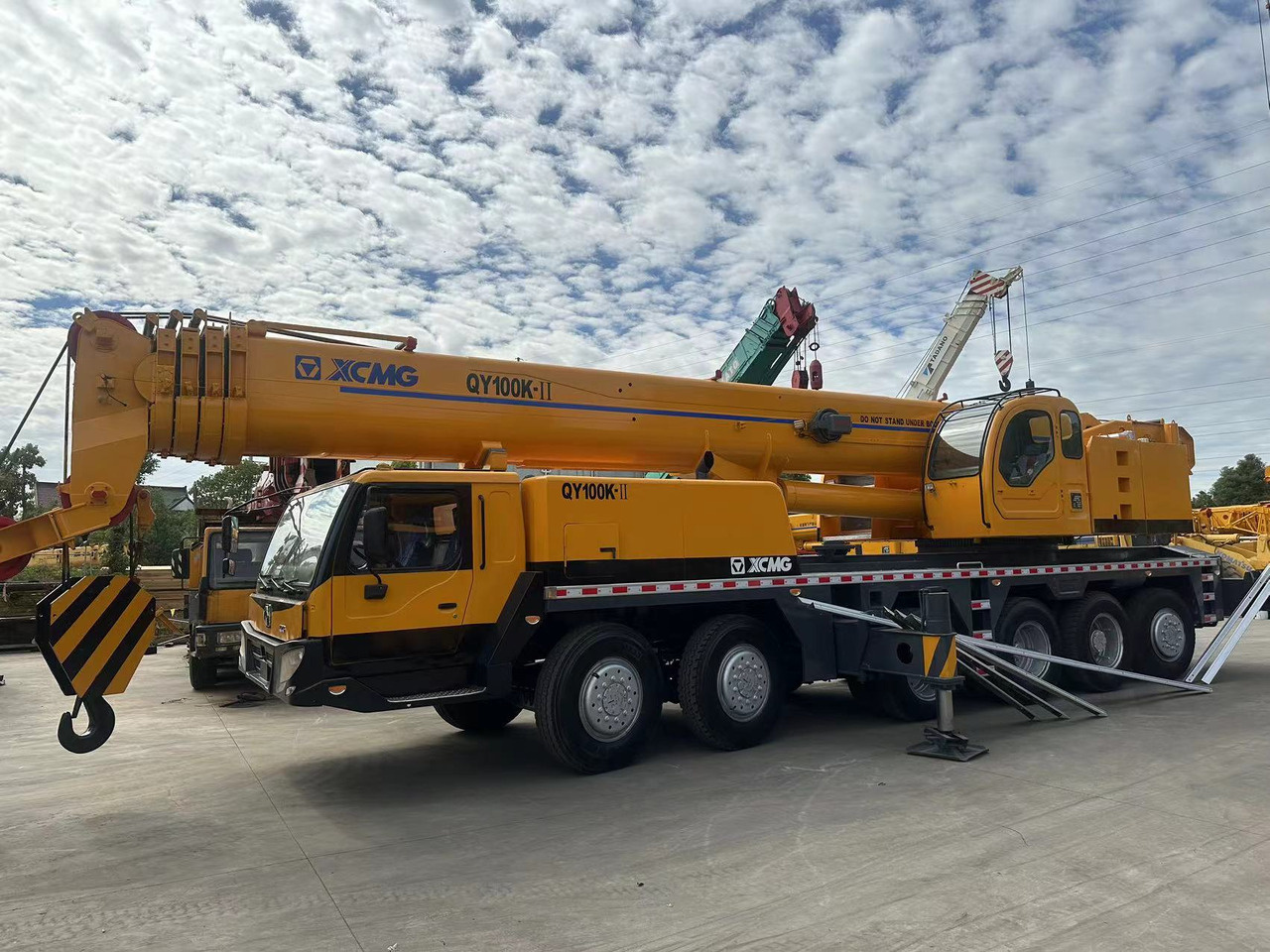 XCMG QY100K - Мобильный кран: фото 3 XCMG QY100K - Мобильный кран: фото 3