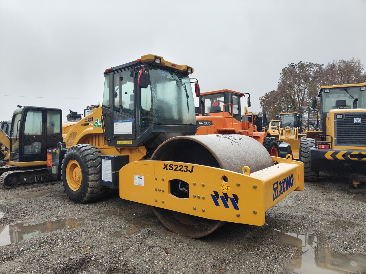 XCMG XS223J - Дорожный каток: фото 1 XCMG XS223J - Дорожный каток: фото 1