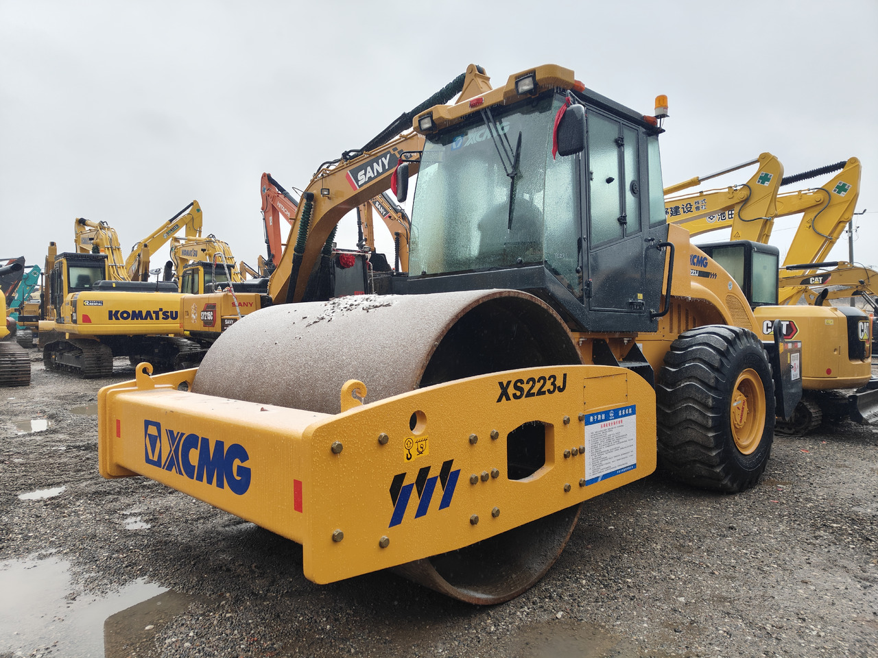 XCMG XS223J - Дорожный каток: фото 4 XCMG XS223J - Дорожный каток: фото 4