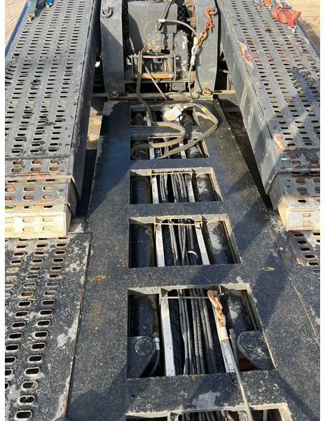 Louault auto/trucktransporter - Полуприцеп-автовоз: фото 5 Louault auto/trucktransporter - Полуприцеп-автовоз: фото 5