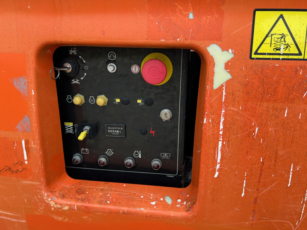 Ножничный подъемник JLG 3394RT: фото 12 Ножничный подъемник JLG 3394RT: фото 12