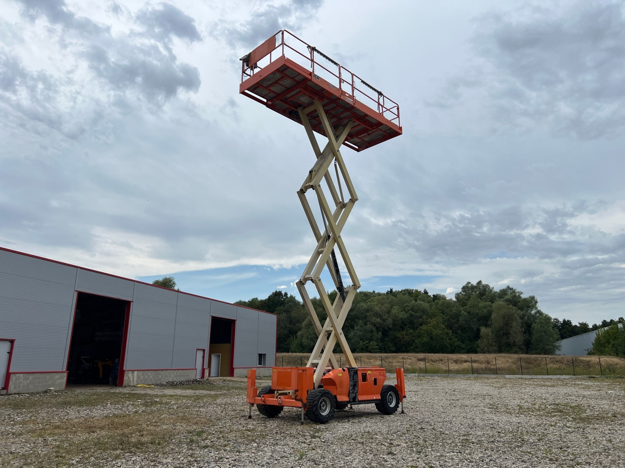 Ножничный подъемник JLG 3394RT: фото 24 Ножничный подъемник JLG 3394RT: фото 24