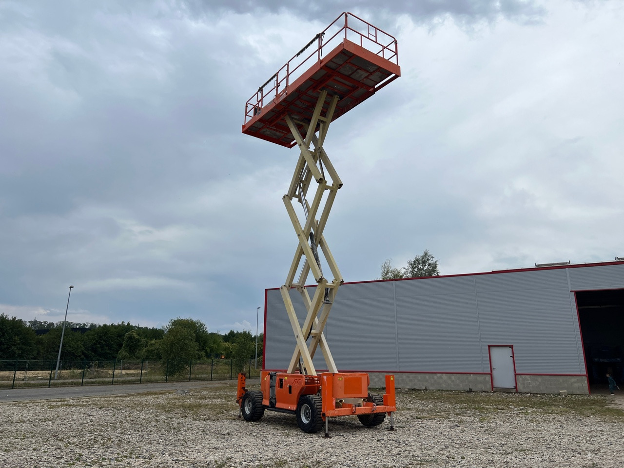 Ножничный подъемник JLG 3394RT: фото 23 Ножничный подъемник JLG 3394RT: фото 23