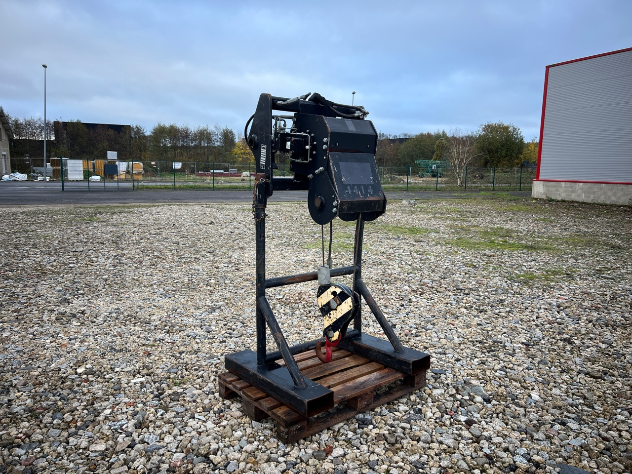 Телескопический погрузчик MANITOU TREUIL / WINCH 3 TON MANITOU 921337: фото 8