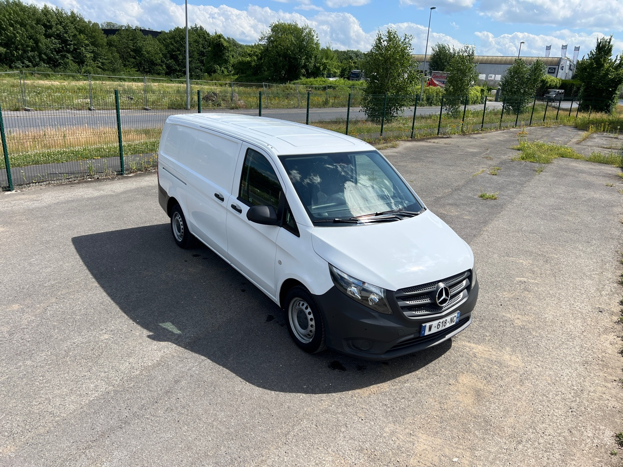 MERCEDES-BENZ VITO 109 Fourgon 1.6 BlueTEC Long Utilitaire - Цельнометаллический фургон: фото 4 MERCEDES-BENZ VITO 109 Fourgon 1.6 BlueTEC Long Utilitaire - Цельнометаллический фургон: фото 4