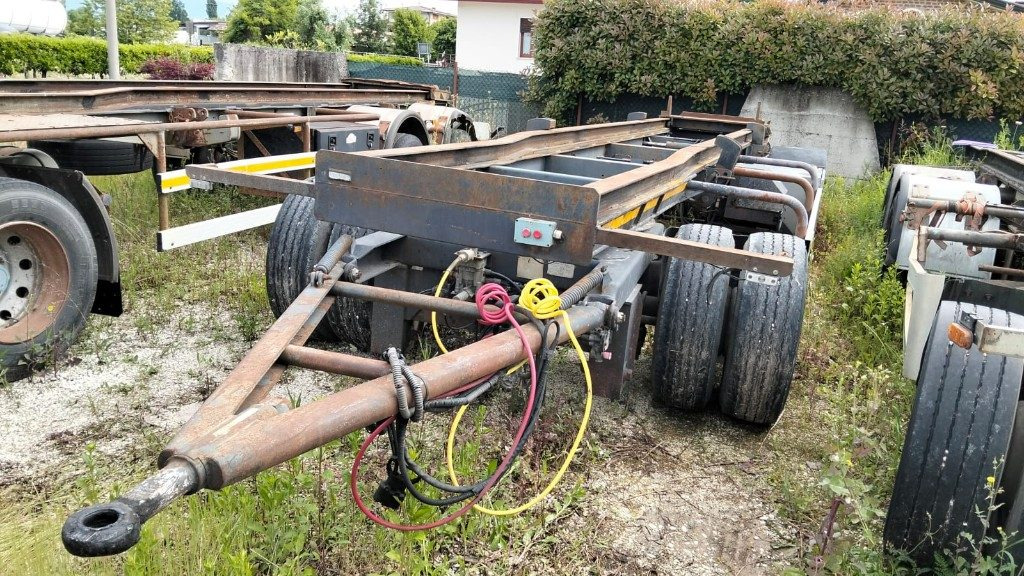 CARDI RIMORCHIO CARDI SCARRABILE PNEUMATICO - Прицеп мультилифт/ Бункеровоз: фото 1 CARDI RIMORCHIO CARDI SCARRABILE PNEUMATICO - Прицеп мультилифт/ Бункеровоз: фото 1