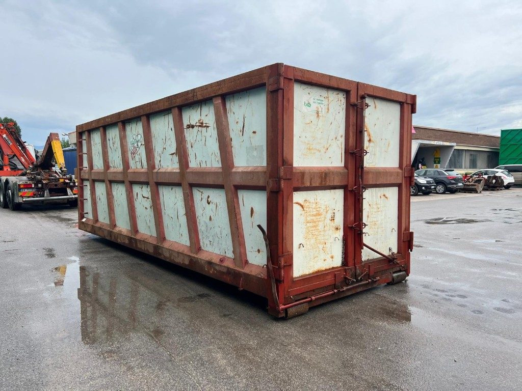 CONTAINER SCARRABILE USATO A CIELO APERTO - Контейнер для мультилифта: фото 2 CONTAINER SCARRABILE USATO A CIELO APERTO - Контейнер для мультилифта: фото 2