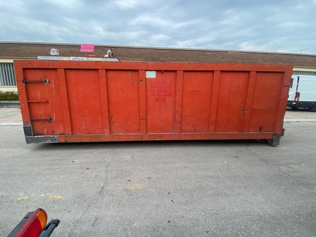 CONTAINER SCARRABILE USATO A CIELO APERTO - Контейнер для мультилифта: фото 2 CONTAINER SCARRABILE USATO A CIELO APERTO - Контейнер для мультилифта: фото 2