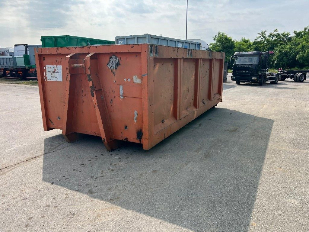 CONTAINER SCARRABILE USATO A CIELO APERTO - Контейнер для мультилифта: фото 2 CONTAINER SCARRABILE USATO A CIELO APERTO - Контейнер для мультилифта: фото 2