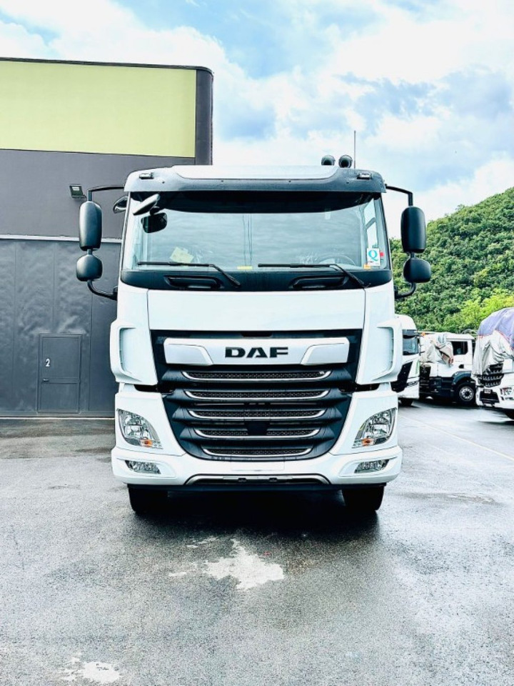 DAF CF85 NUOVO SCARRABILE - Крюковой мультилифт: фото 2 DAF CF85 NUOVO SCARRABILE - Крюковой мультилифт: фото 2