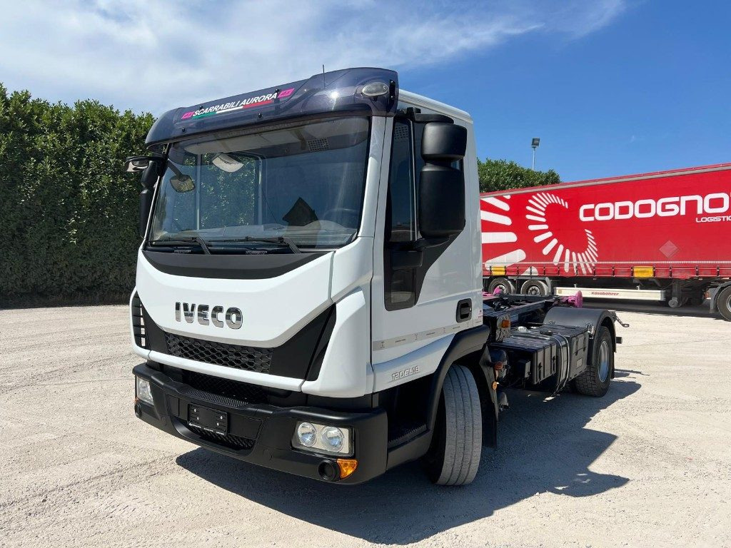 Контейнер для мультилифта IVECO 120EL18 SCARRABILE: фото 1